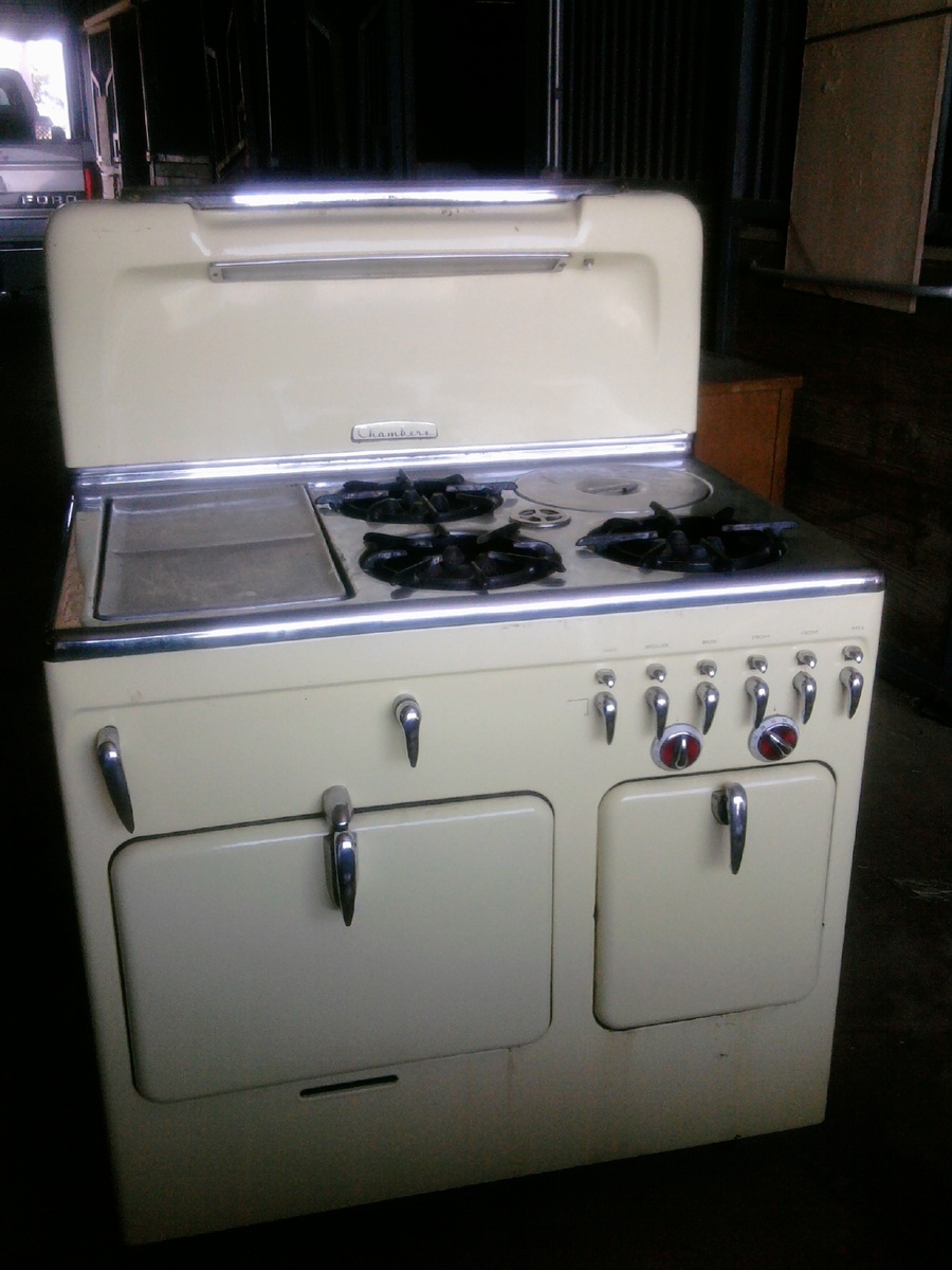 1952 Chambers stove Model 90C Collectors Weekly