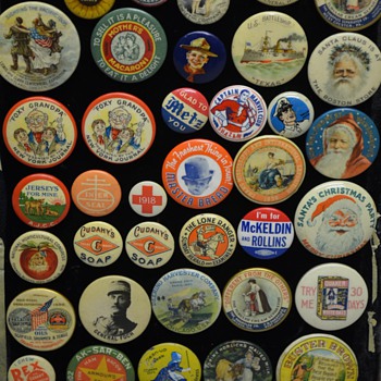 The collection of pinbacks I acquired.  Anything interesting?