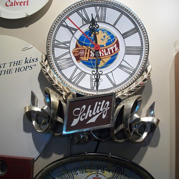 Schlitz clock - Breweriana