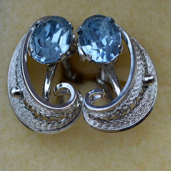 Vintage Van Dell Earrings - Fine Jewelry