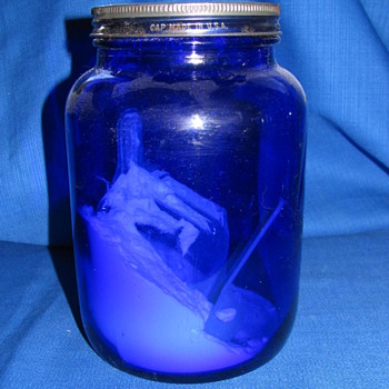 Rare Large Cobalt Blue Noxema jar - Glassware