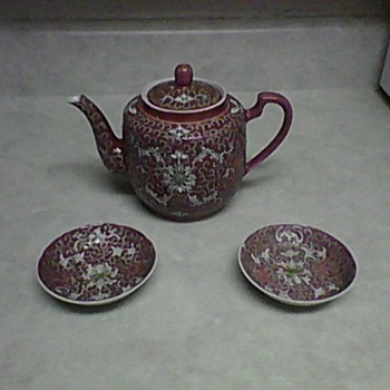 CHINESE TEA POT