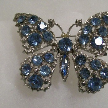 Vintage Stamped Weiss Butterfly Brooch 