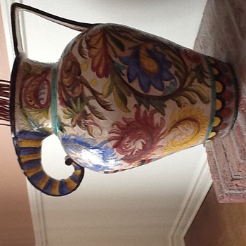 Beautiful old ceramic vase. - Art Pottery