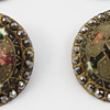 enamel and cut steel buttons ?