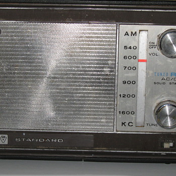 1966 Standard Radio Corp. portable radio - Radios