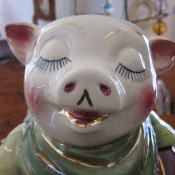 Shawnee Pig Bank Cookie Jar 1940's