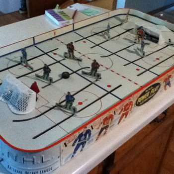Early 1960s Table Hockey "N.H.L. Power Play Electric Hockey"