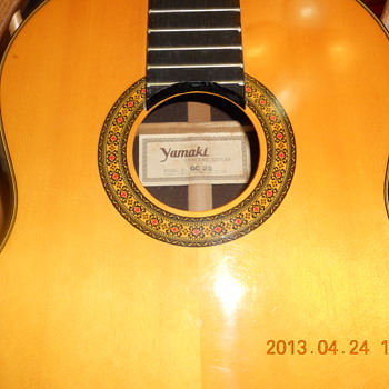 Yamaki classical guitar GC25