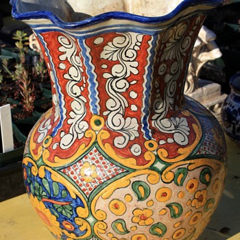 Talavera Vase - Art Pottery