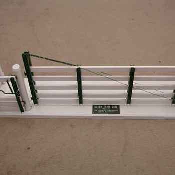 SALESMAN SAMPLE ADJUSTABLE GATE - Advertising