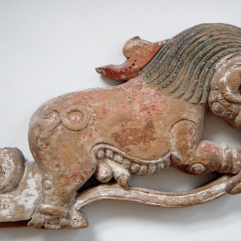 Antique CHINESE? Wood Carving~Foo Dog?~Fascinating piece.