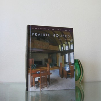 HERBERT F. JOHNSON HOUSE "WINGSPREAD "  PRAIRIE HOUSE  BY FRANK LLOYD WRIGHT - WIND POINT ,WISCONSIN - Books