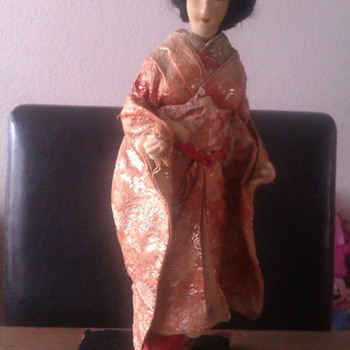 Old geisha doll - Dolls