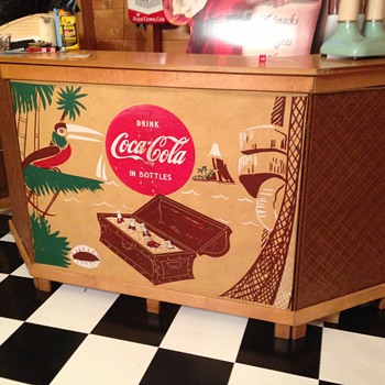 Coca Cola Portable Bar