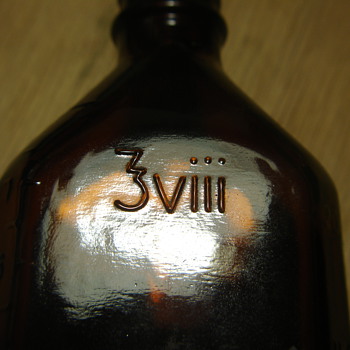 OLD BROWN BOTTLE with WEIRD MARKINGS. - Bottles