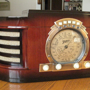 ZENITH 6S 322 AM SHORTWAVE RADIO - Radios