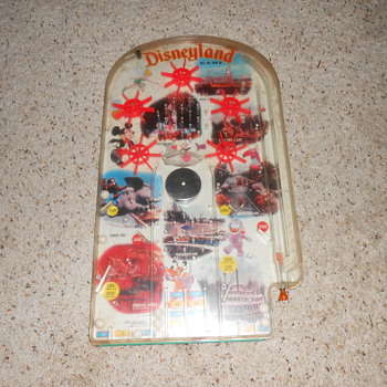 vintage 1960 disneyland table pinball game - Toys