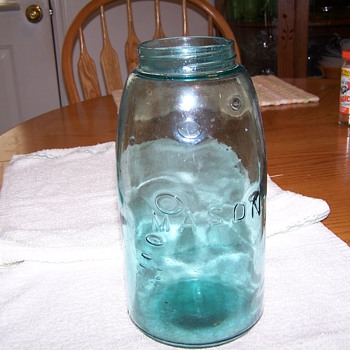 1/2 Gallon Mason Jar Bubbles