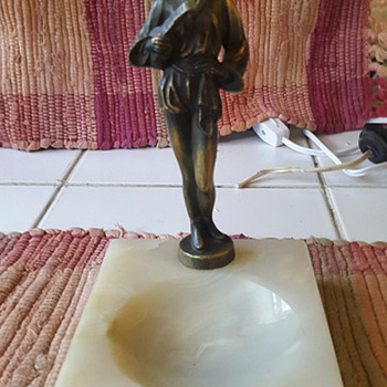 J. B. Hirsch Mandolin player Valet Apres Ferdinand Preiss, 1920s - Art Deco