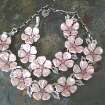 Vintage Costume Jewelry by Lisner