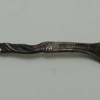 Nils Johan 4" Silver Plated Appetizer Fork