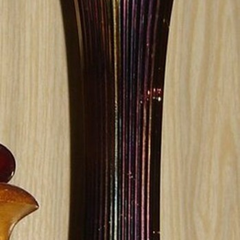 carnival glass Vase
