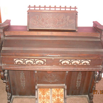 1892 Baffle Organ, Cornish Co. Washington New Jersey USA