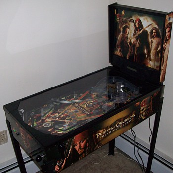 Pirates Pinball Machine
