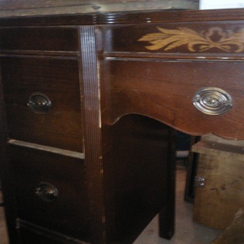 desk and dresser