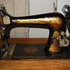 Vintage 1900 Model 27 Singer Sewing Machine
