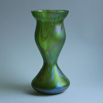 Wilhelm Kralik Vase - Art Glass