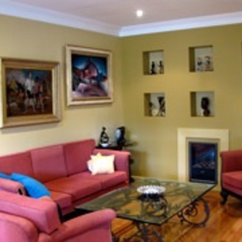 MORE IMAGES OF OUR ART DECO IN OUR LOUNGE ROOM