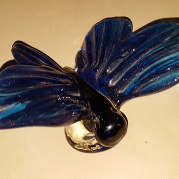 dynasty gallery 1951 china lunar moth? butterfly? - Art Glass