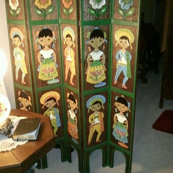 carved room divider