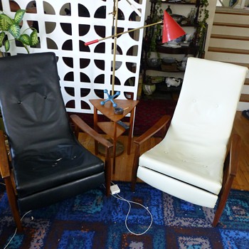 Mid Century Modern Recliners