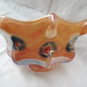 Kralik Iris Decor Knuckle Bowl - Art Glass