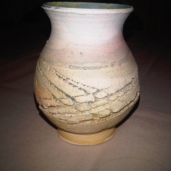 Stoneware vase with rough exterior yet glazed internally. Signed WH Help needed! - Art Pottery