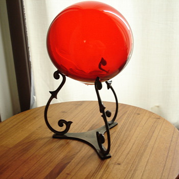 This isn't antique...it's by Party Lite