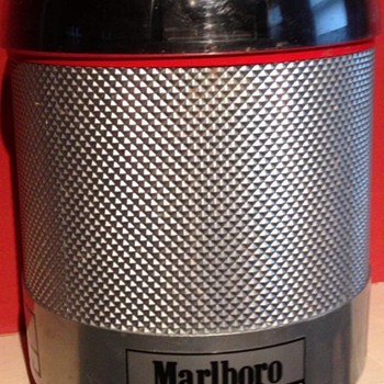 How does that Cigarette dispenser work?? - Tobacciana