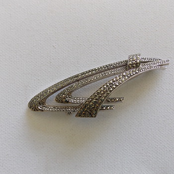 Sphinx Art Deco Brooch - Art Deco