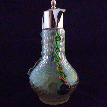 Kralik Nautilus Rigaree Syrup Pitcher Art Nouveau Jugendstil - Art Glass