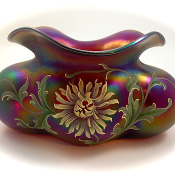 Harrach lobed bowl with enameled decoration - the "Tomato" vase! UPDATE - Art Glass