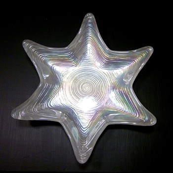 Iridescent Star Dish - Art Glass