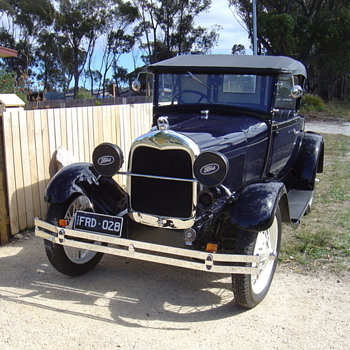 A Ford - Classic Cars