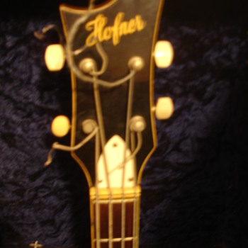 Step dads old Hofner bass