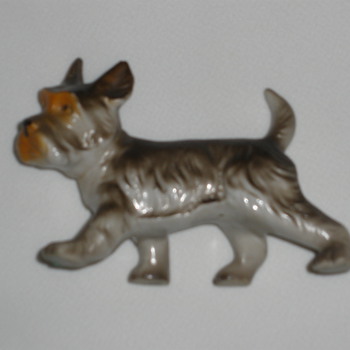 Small dog figure