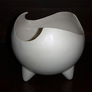 Mid century Modern/Eames era art pottery bowl - Pottery