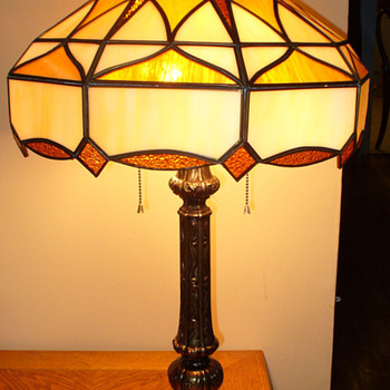 Stained Glass Lamp...Caramel slag...Mexican - Lamps