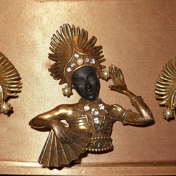 Pierre Anton Masson "PAM" 50's Thai Dancer Brooch & Earrings - Costume Jewelry
